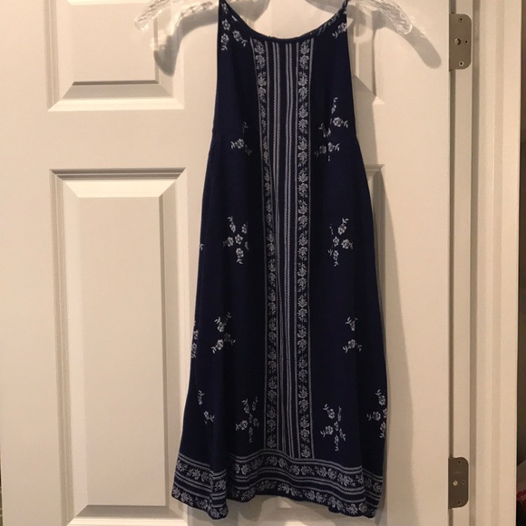 Lulus Shift Dress! - Picture 4 of 6